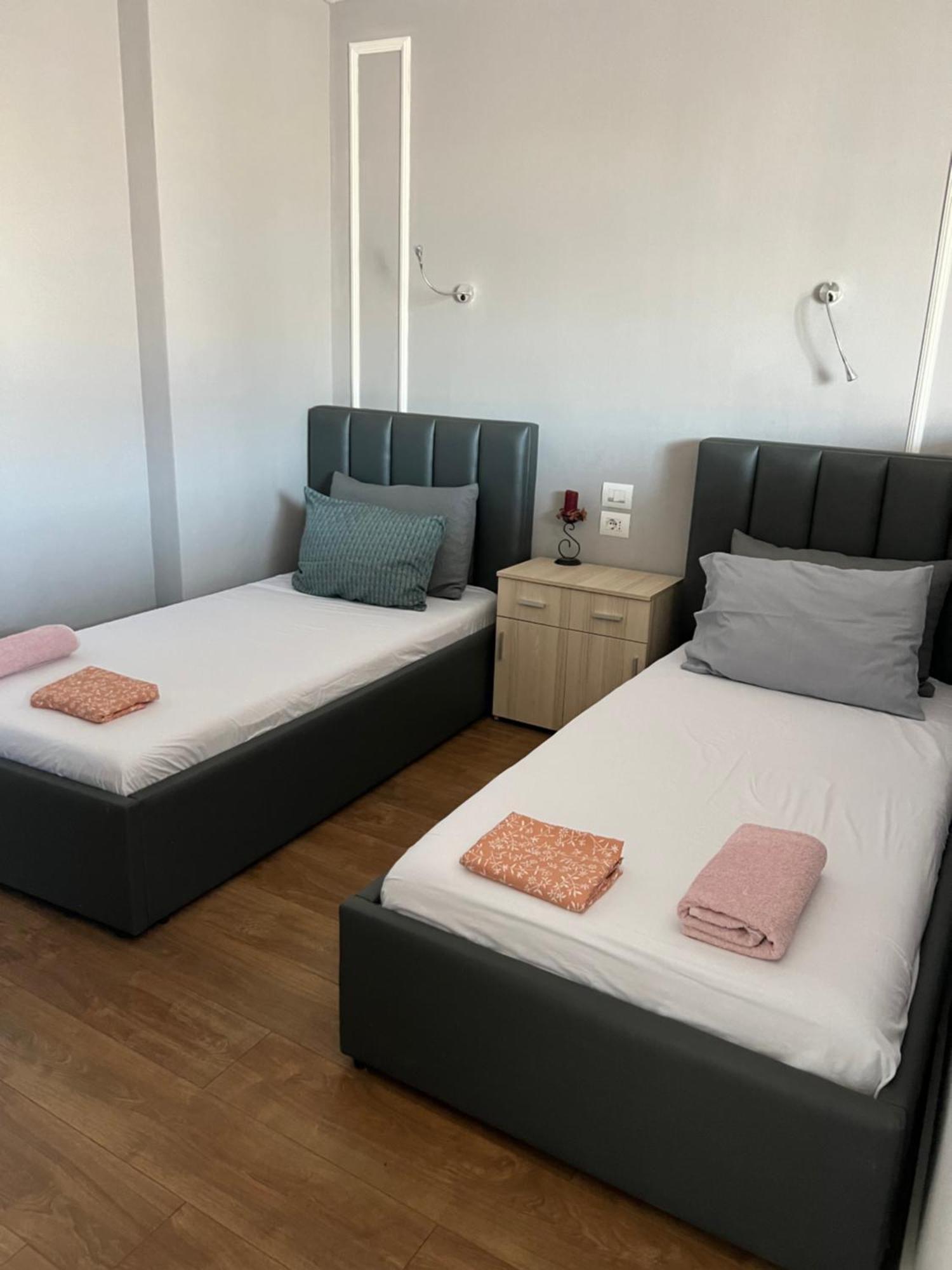 City Centre Rooms 4R Shkodër Extérieur photo